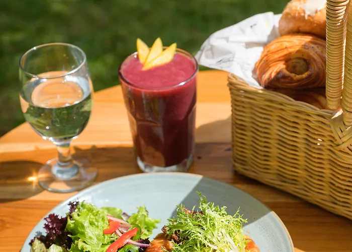 Kokonut Hotel