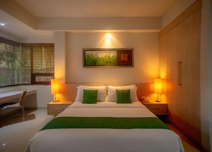 Kokonut Hotel 4*