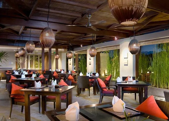 Kokonut Hotel 4*